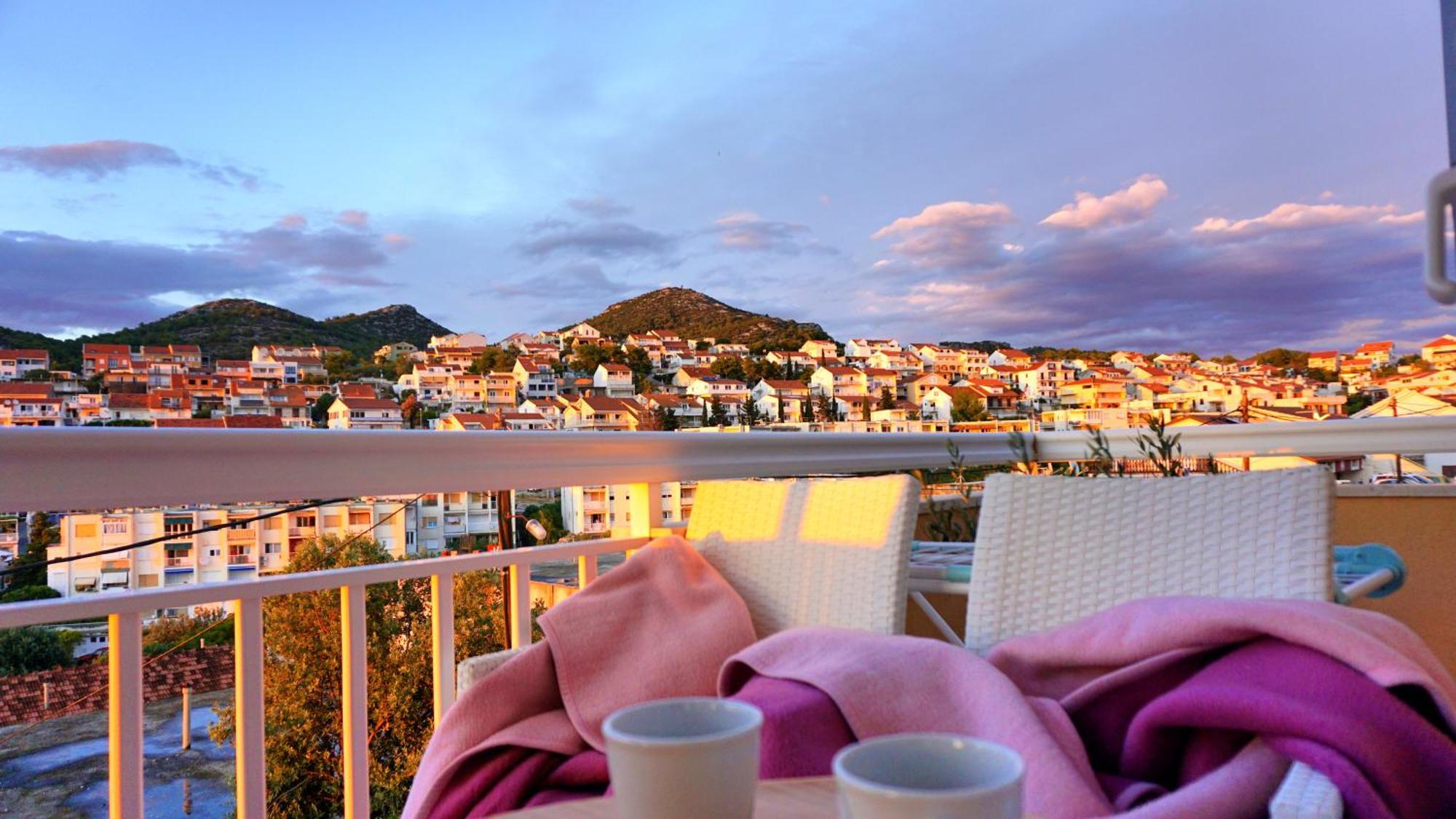 Apartments Sunny Elza Hvar Town Zewnętrze zdjęcie