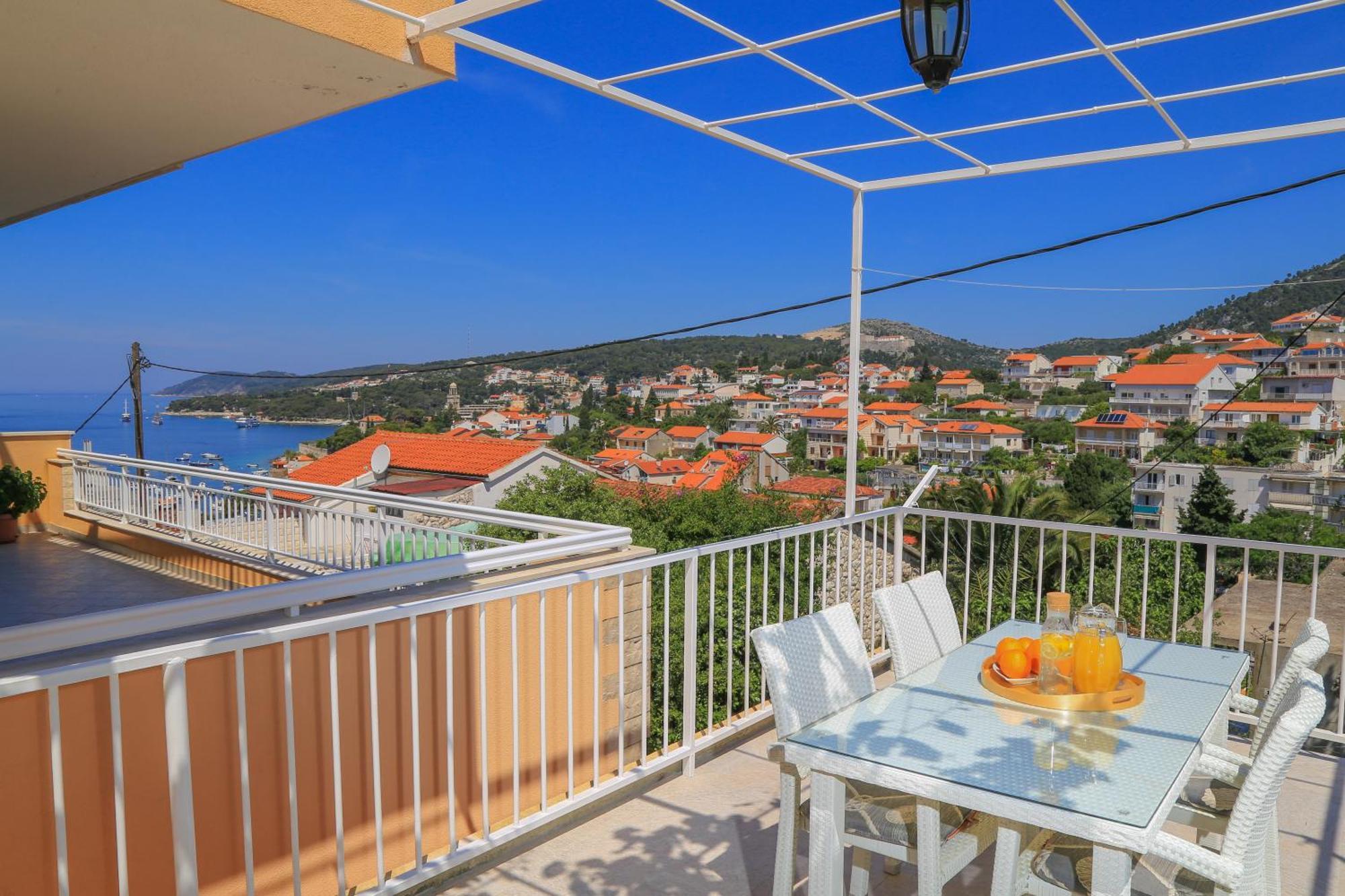 Apartments Sunny Elza Hvar Town Zewnętrze zdjęcie
