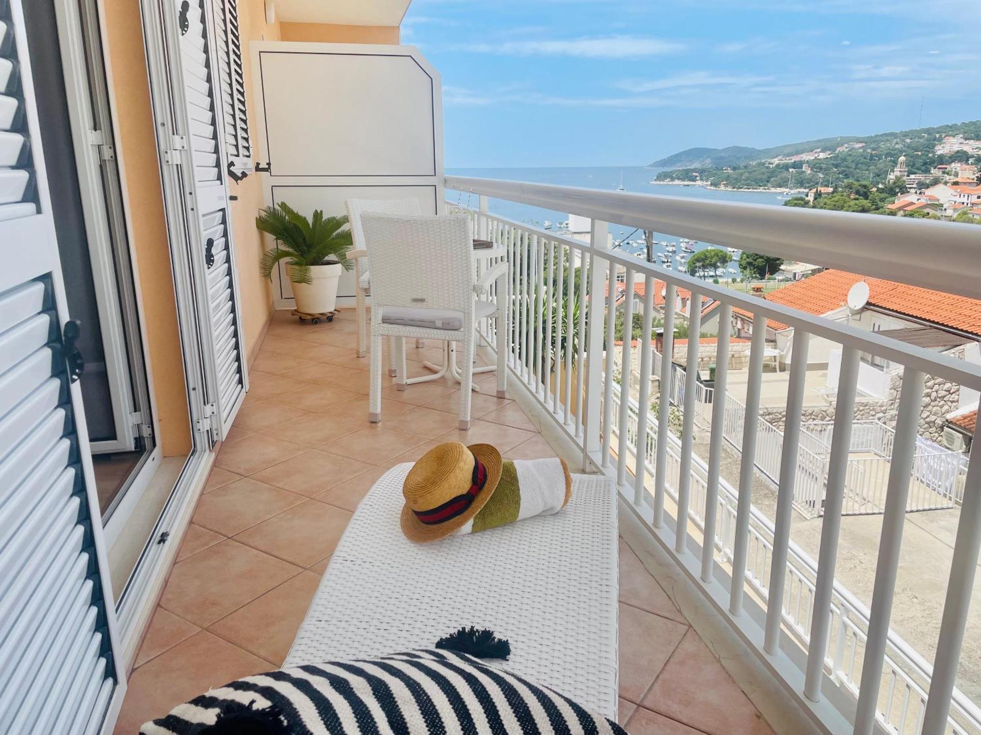Apartments Sunny Elza Hvar Town Zewnętrze zdjęcie