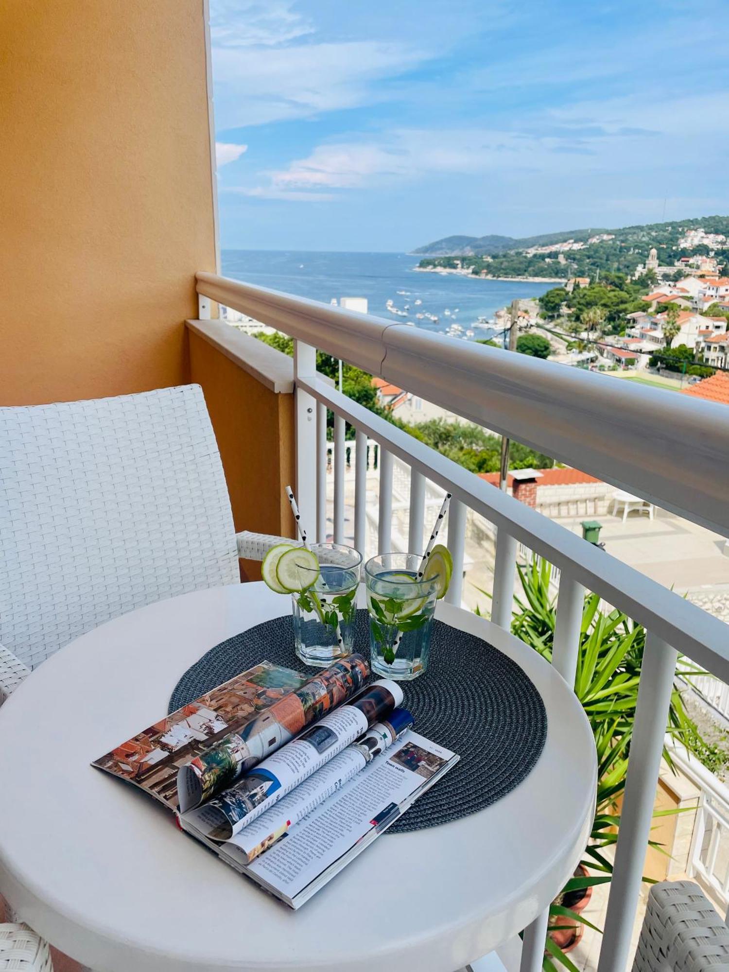 Apartments Sunny Elza Hvar Town Zewnętrze zdjęcie