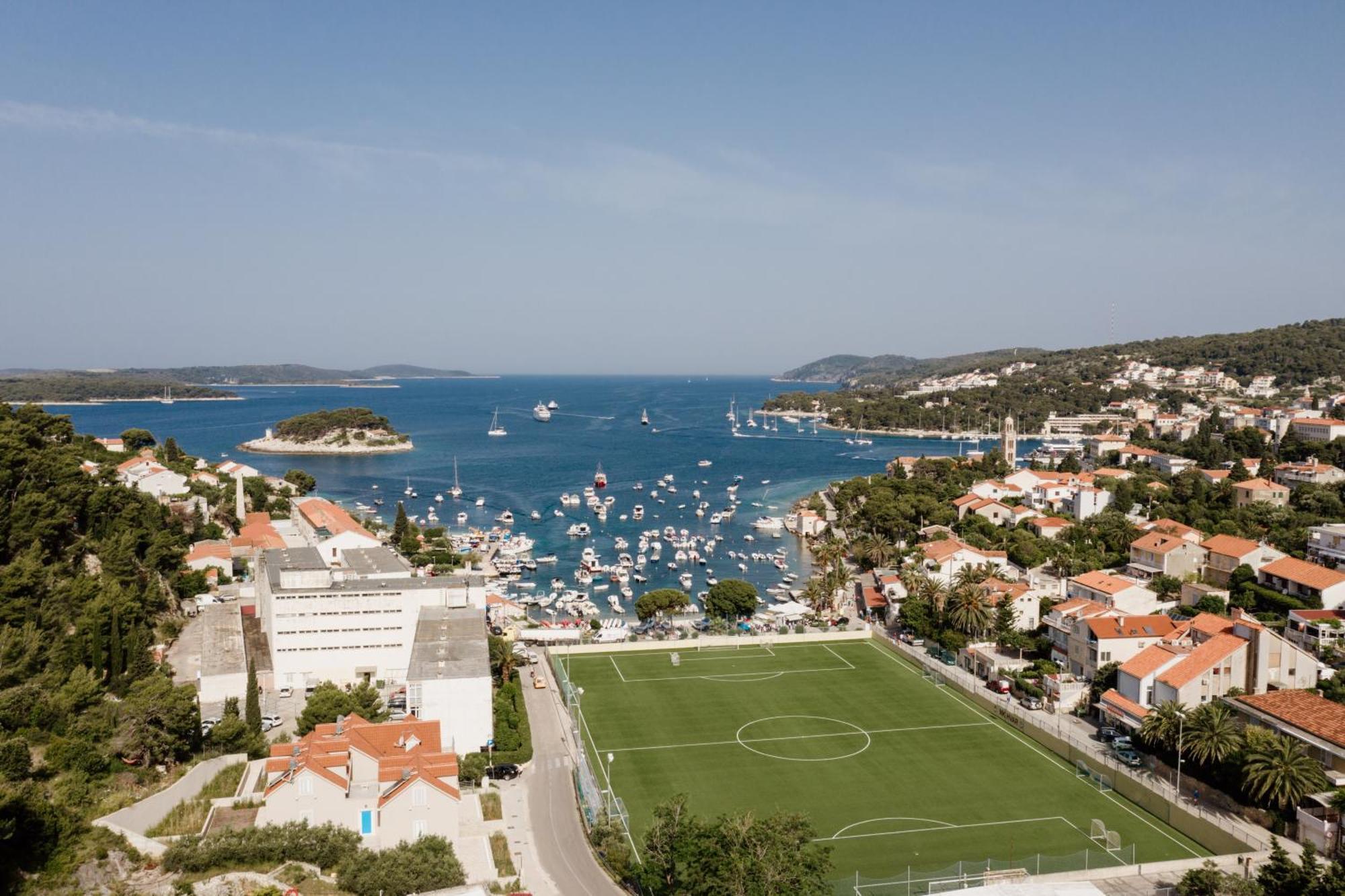 Apartments Sunny Elza Hvar Town Zewnętrze zdjęcie