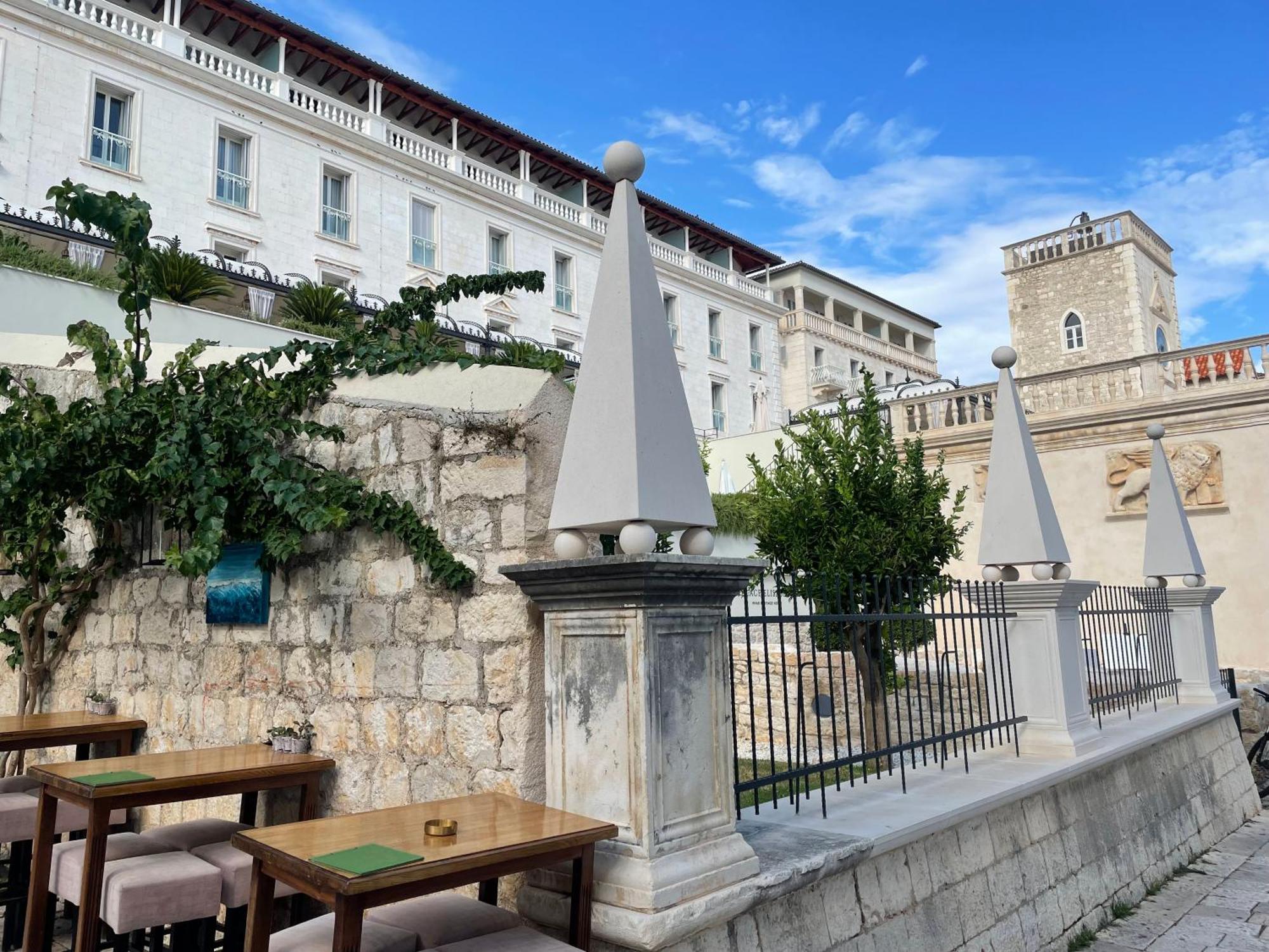 Apartments Sunny Elza Hvar Town Zewnętrze zdjęcie