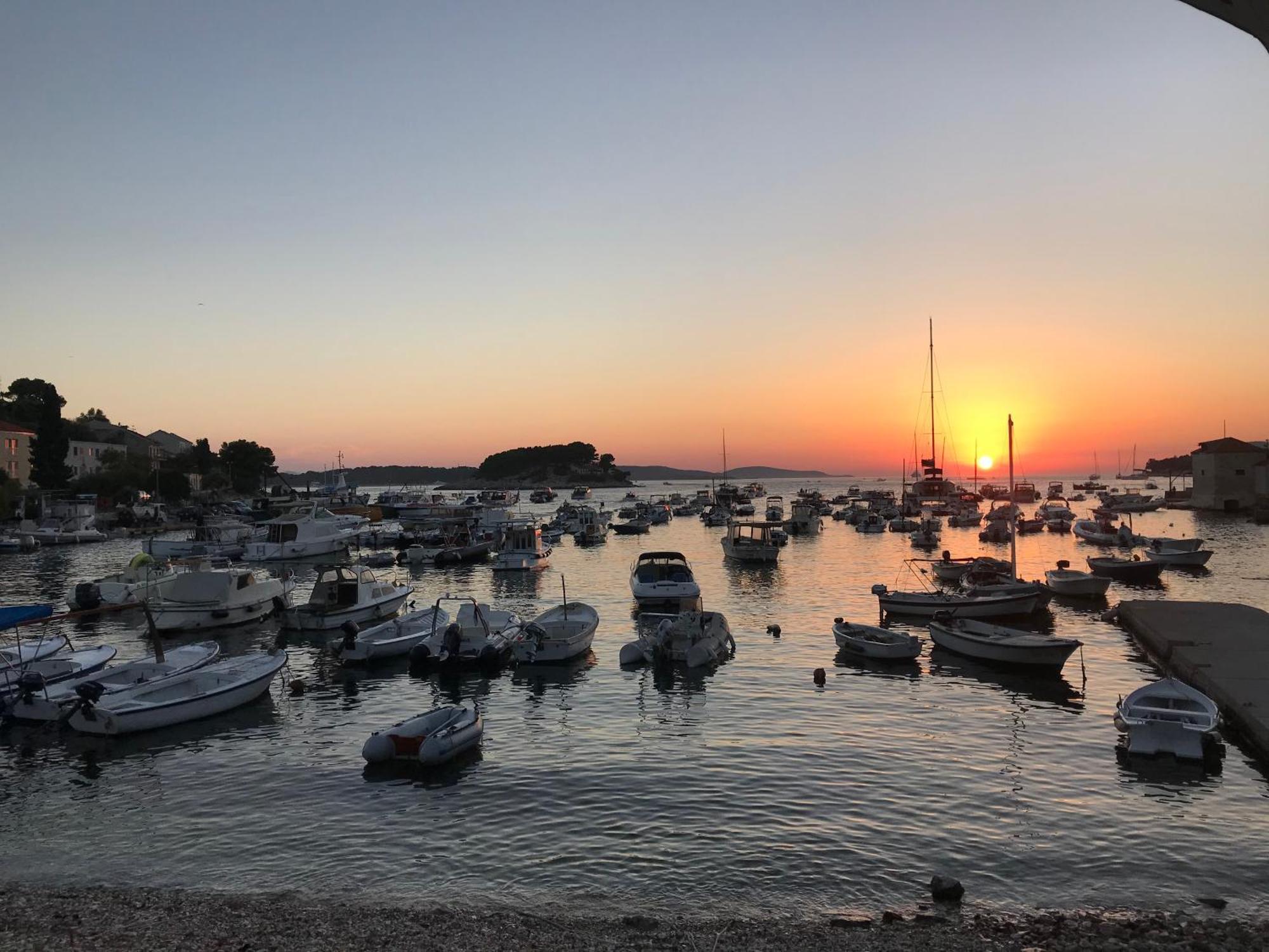Apartments Sunny Elza Hvar Town Zewnętrze zdjęcie